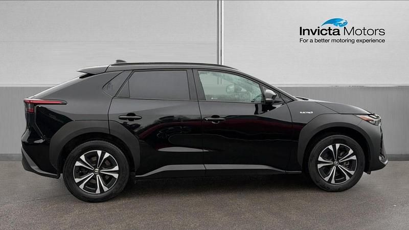 Used Toyota bZ4X 160 kW (218 HP) 2024 Black SUV