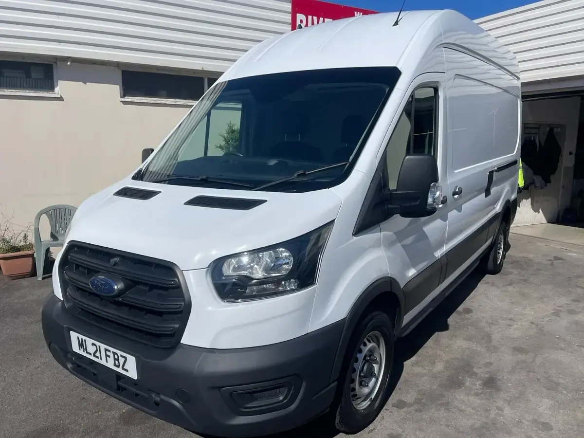 Used Ford Transit 130 HP (95 kW) 2021 White Van