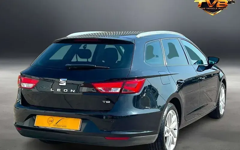 Used Seat Leon SE Dynamic 110 HP (80 kW) 2016 Estate