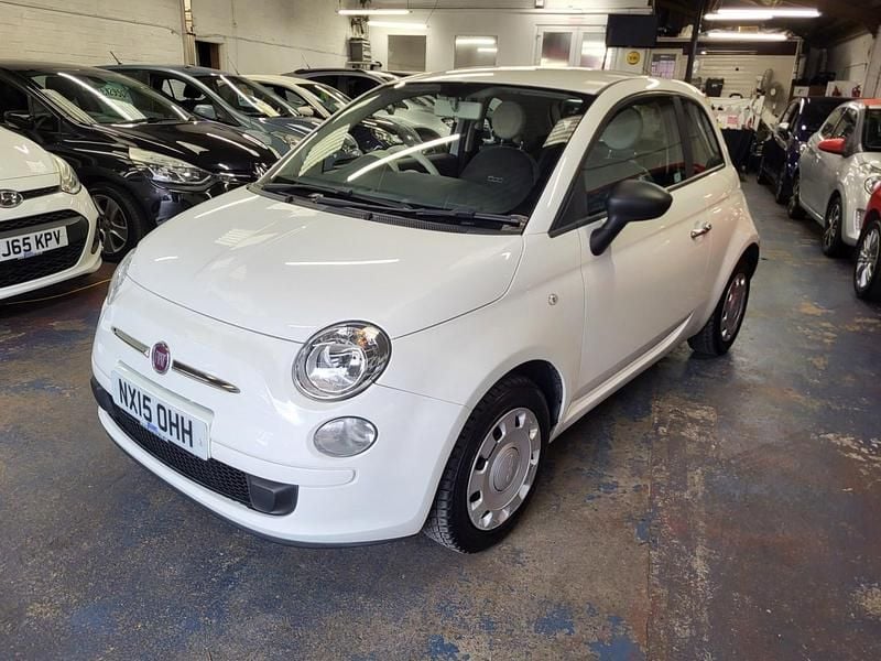 Used Fiat 500 Pop 69 HP (50 kW) 2015 White Hatchback