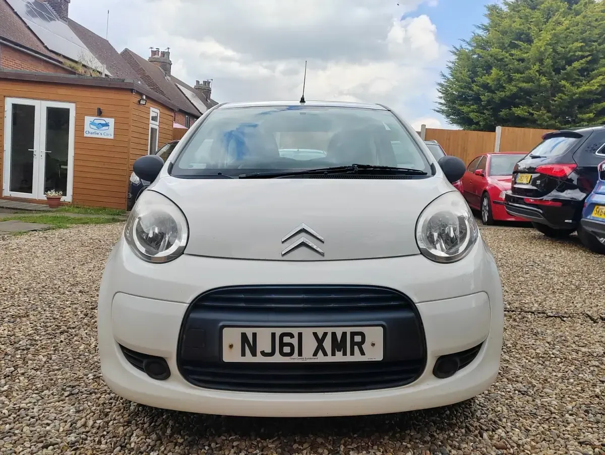 Used Citroën C1 VTR Sport 2011 White Hatchback