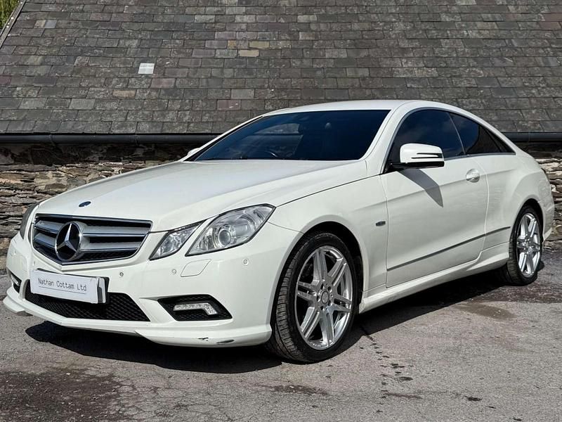Used Mercedes E350 2010 White Coupe