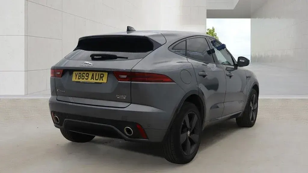 Used Jaguar E-Pace Chequered Flag 180 HP (132 kW) 2019 Grey SUV