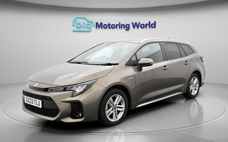 Used Suzuki Swace 140 HP (102 kW) 2023 Estate