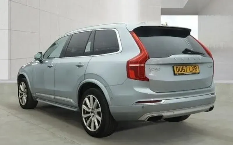 Used Volvo XC90 Inscription 320 HP (235 kW) 2017 Silver SUV