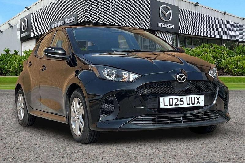 Begagnad Mazda 2 Center-Line 2025 Svart Halvkombi