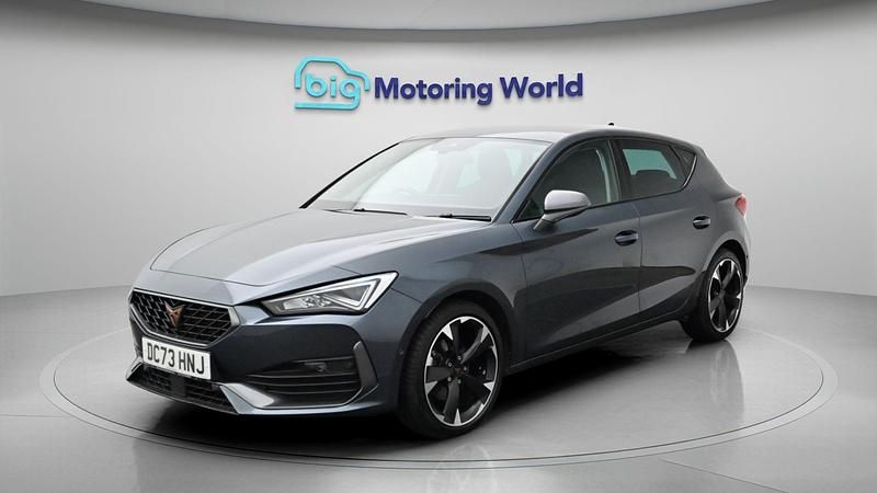 Used Cupra Leon 148 HP (108 kW) 2024 Grey Hatchback