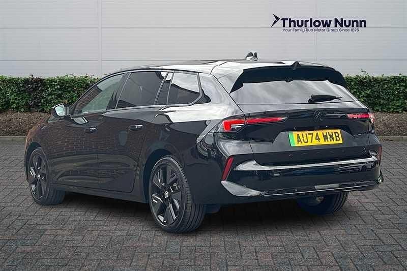 Used Vauxhall Astra 114 kW (156 HP) 2024 Black Estate
