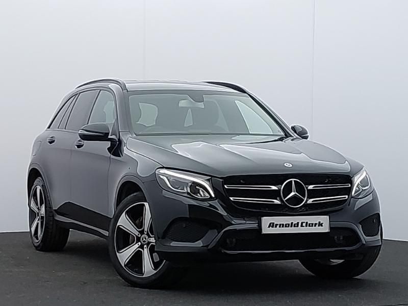 Used Mercedes GLC250 Urban 211 HP (155 kW) 2019 Black SUV