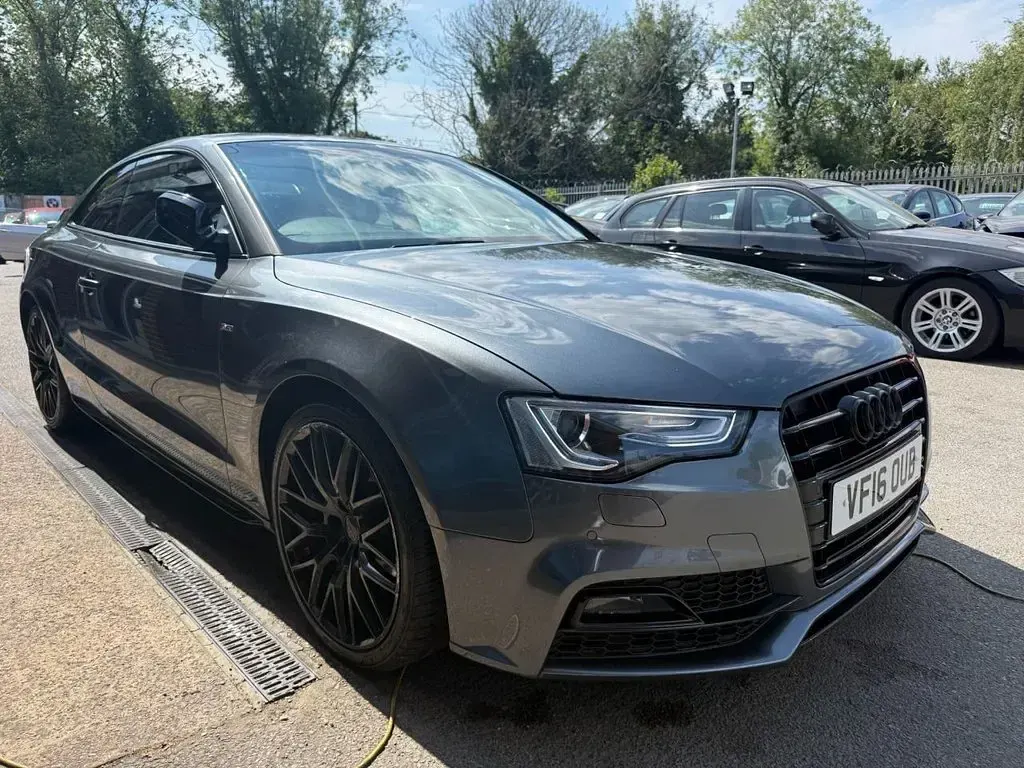 Used Audi A5 Black Edition 190 HP (139 kW) 2016 Grey Coupe