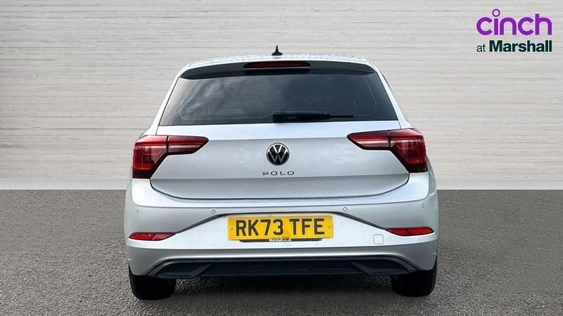 Used VW Polo Style 95 HP (69 kW) 2023 Silver Hatchback