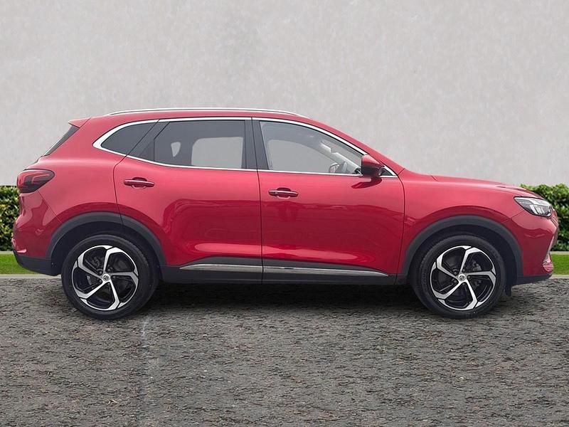 Used MG HS Trophy 162 HP (119 kW) 2023 Red SUV