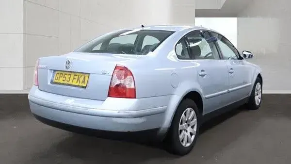 Used VW Passat SE 170 HP (125 kW) 2004 Blue Sedan