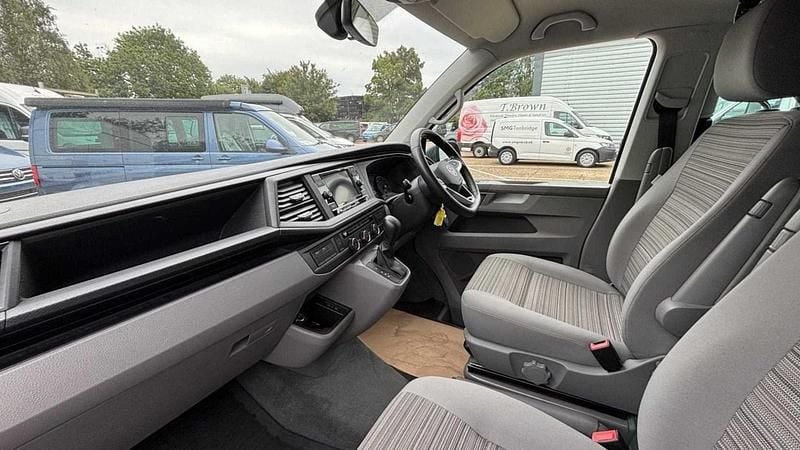 Used VW California Beach 150 HP (110 kW) 2022 Grey Van