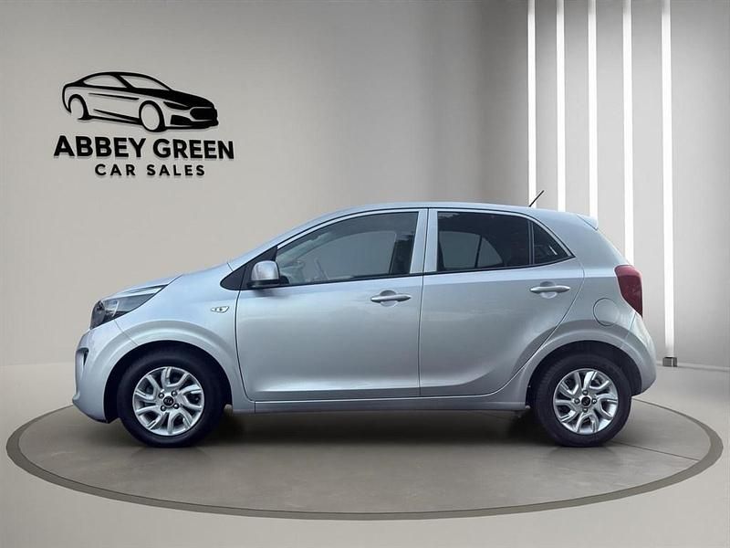 Used Kia Picanto 84 HP (61 kW) 2018 Silver Hatchback