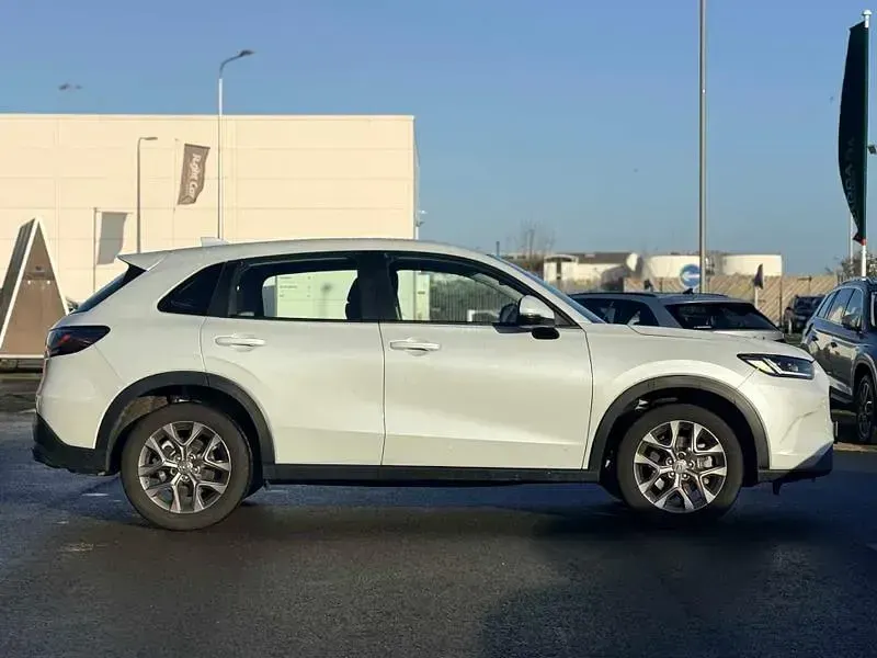 Used Honda ZR-V Elegance 184 HP (135 kW) 2025 White SUV