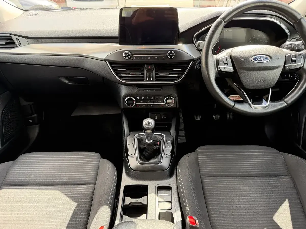 Used Ford Focus Titanium 150 HP (110 kW) 2019 White Estate
