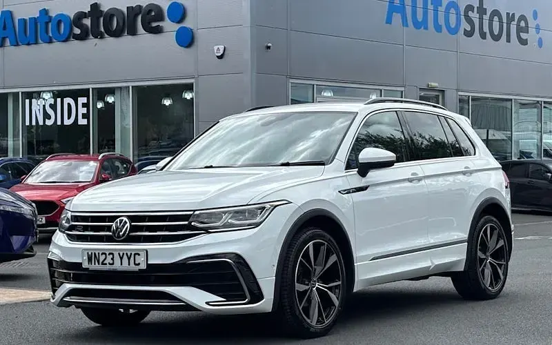 Used VW Tiguan R-line 150 HP (110 kW) 2023 SUV