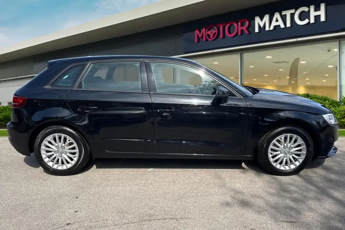 Used Audi A3 Performance 150 HP (110 kW) 2018 Black Sedan