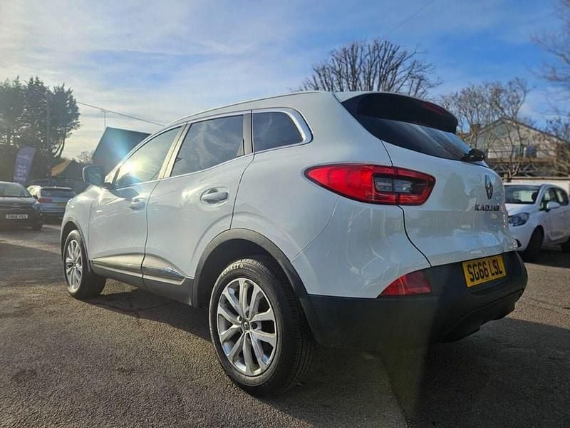Used Renault Kadjar Dynamique 110 HP (80 kW) 2016 White SUV