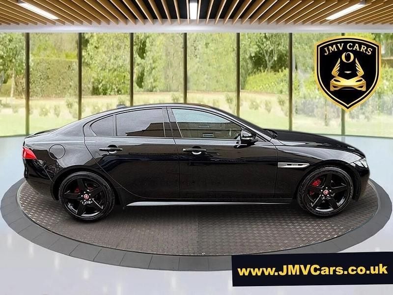 Used Jaguar XE R-Sport 180 HP (132 kW) 2017 Black Sedan