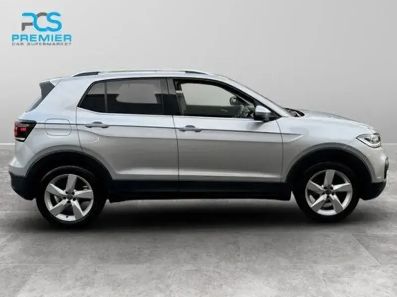 Begagnad VW T-Cross SEL 115 HK (84 kW) 2020 Silver SUV