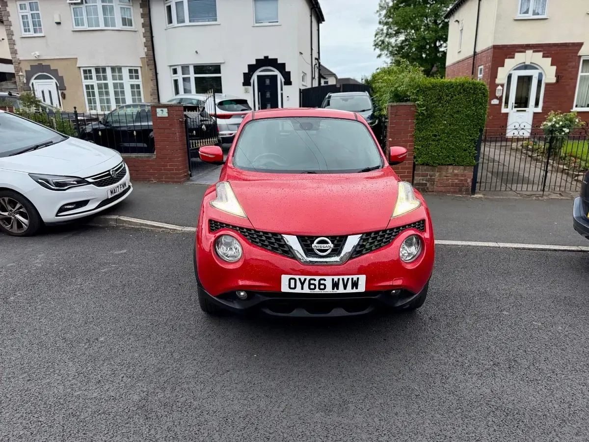 Used Nissan Juke N-Connecta 2016 Red SUV
