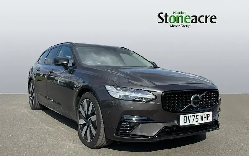 Used Volvo V90 Plus 349 HP (256 kW) 2025 Estate