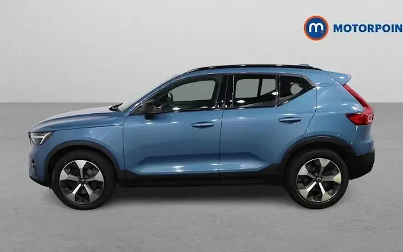 Used Volvo XC40 Ultimate 197 HP (144 kW) 2022 Blue SUV
