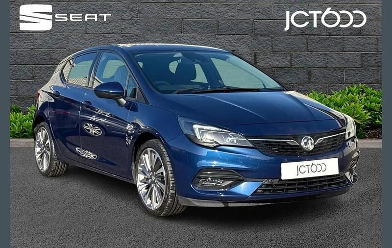 Second-hand Vauxhall Astra SRi 143 CP (105 kW) 2020 Albastru Hatchback