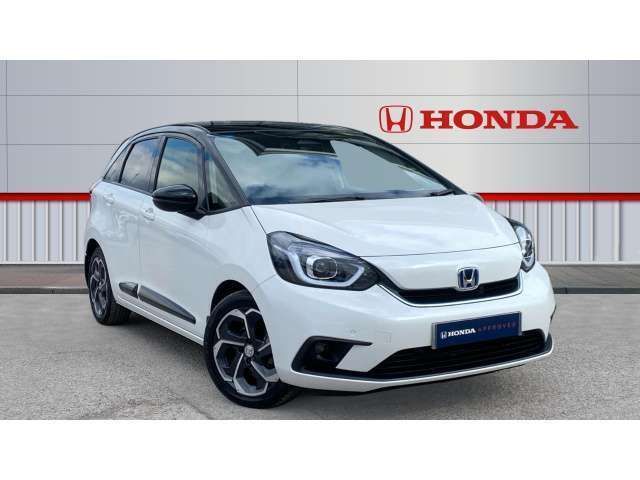 White Used 2022 Honda Jazz Hybrid Hatchback | £17,372 (Fair price) - Image 1/4