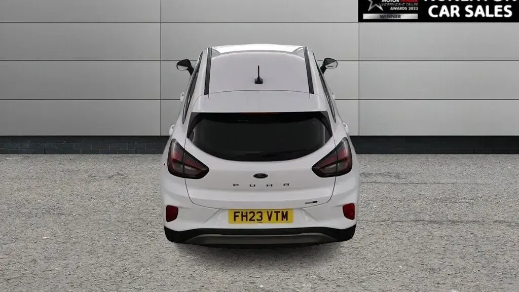Used Ford Puma Titanium 123 HP (90 kW) 2023 White SUV