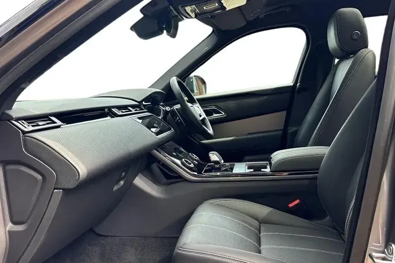 Käytetty Land Rover Range Rover Velar SE Dynamic 2022 Harmaa Katumaasturi