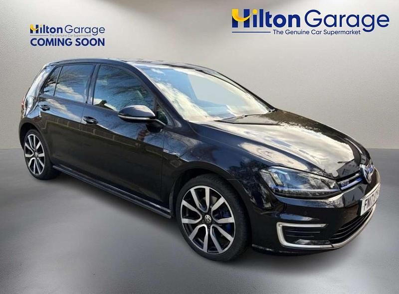 Used VW Golf VII GTE 204 HP (150 kW) 2017 Black Hatchback