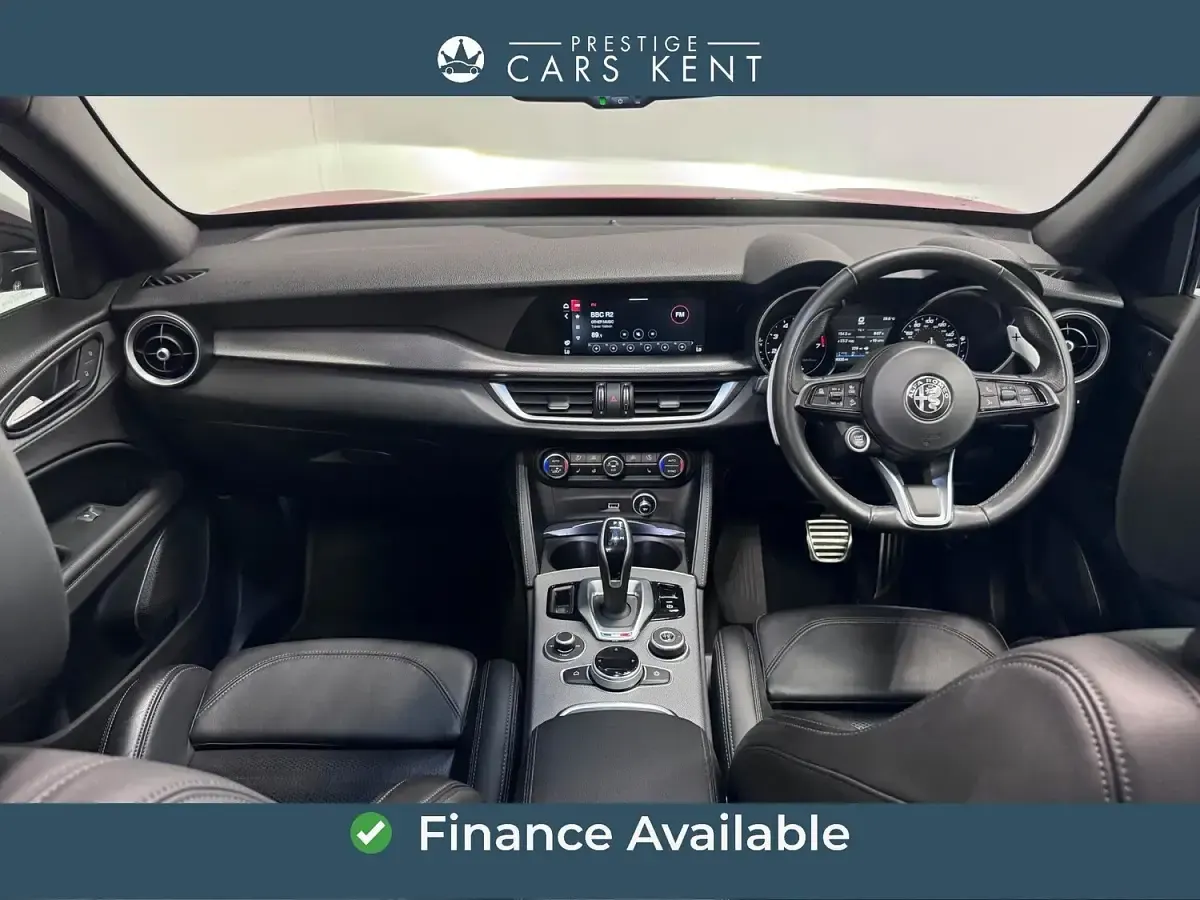 Used Alfa Romeo Stelvio Veloce 280 HP (205 kW) 2023 Red SUV