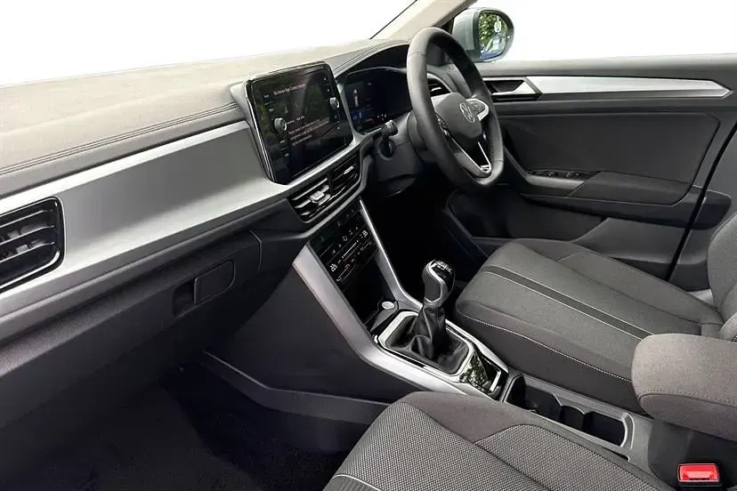 New VW T-Roc Match 150 HP (110 kW) 2026 Pyrite silver SUV