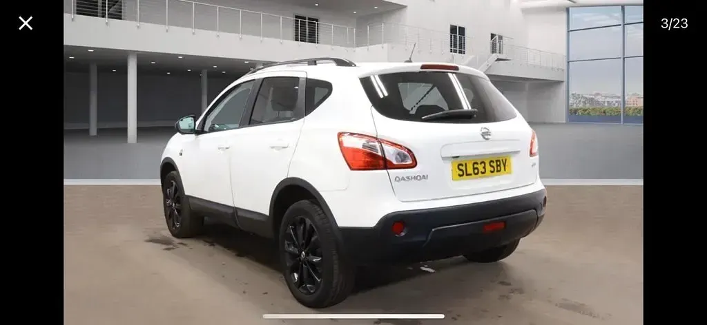 Used Nissan Qashqai 360º 110 HP (80 kW) 2014 White SUV
