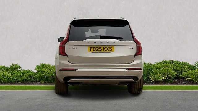 Used Volvo XC90 Plus 455 HP (334 kW) 2025 SUV