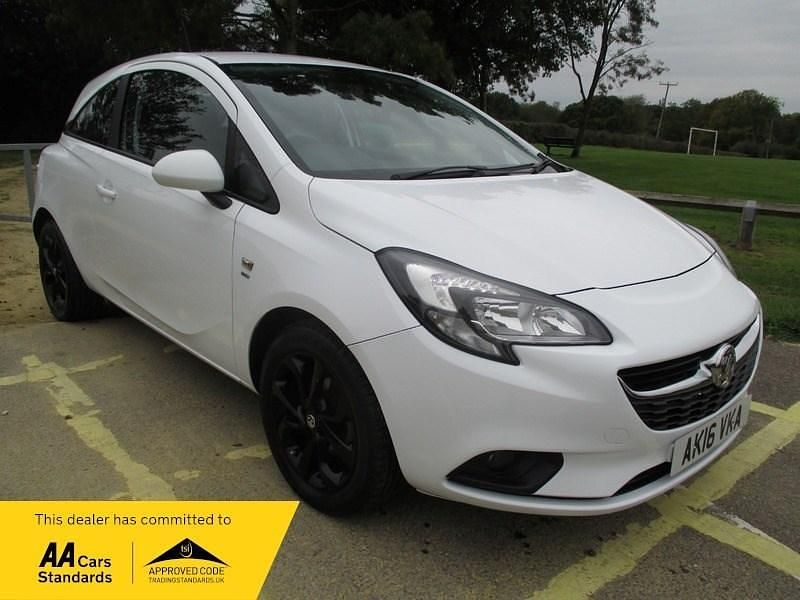 White Used 2016 Vauxhall Corsa Hatchback | £5,490 (Fair price) - Image 1/3