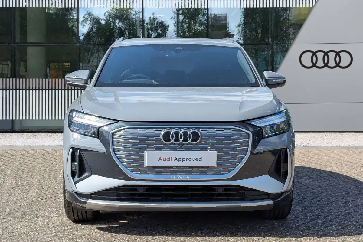 Used Audi Q4 e-tron S-Line 219 kW (299 HP) 2023 Grey SUV