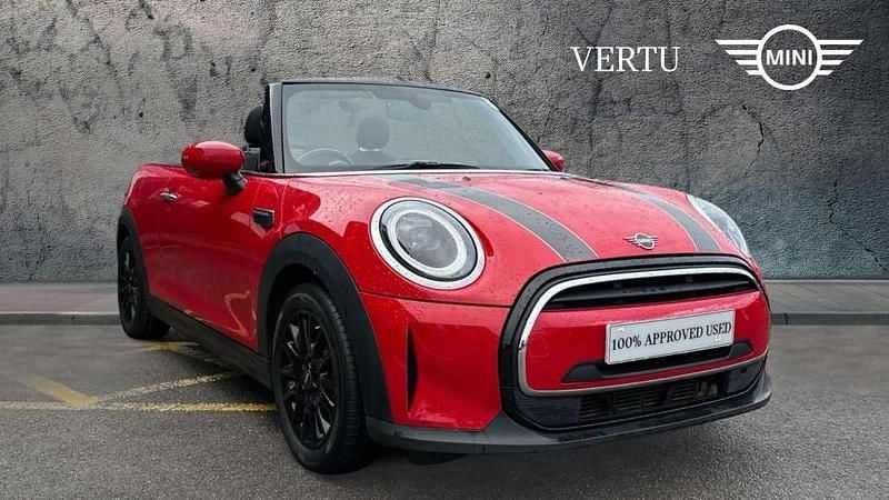 Used Mini Cooper Classic 134 HP (98 kW) 2022 Red Hatchback
