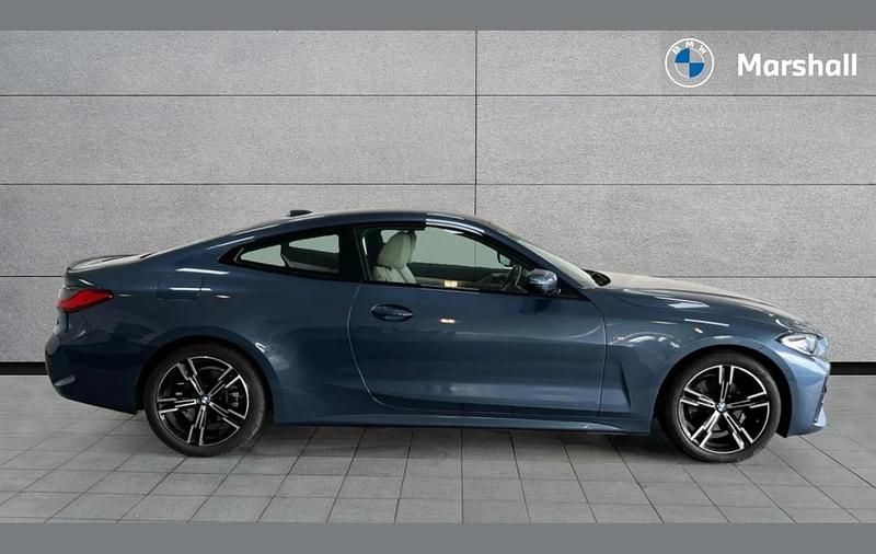 Used BMW 420 M Sport 184 HP (135 kW) 2023 Arctic race blue metallic Coupe