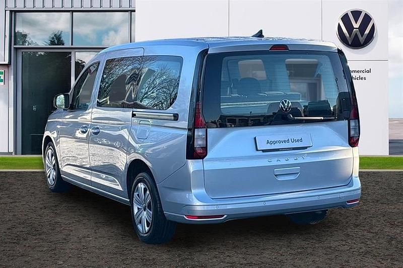 Used VW Caddy Maxi 122 HP (89 kW) 2025 Reflex silver MPV