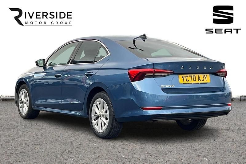 Used Skoda Octavia SE L First Edition 150 HP (110 kW) 2020 Blue Hatchback