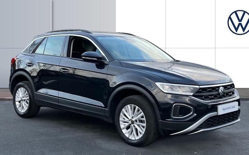 Used 2025 VW T-Roc Life SUV | £19,024 (Good price) - Image 1/4