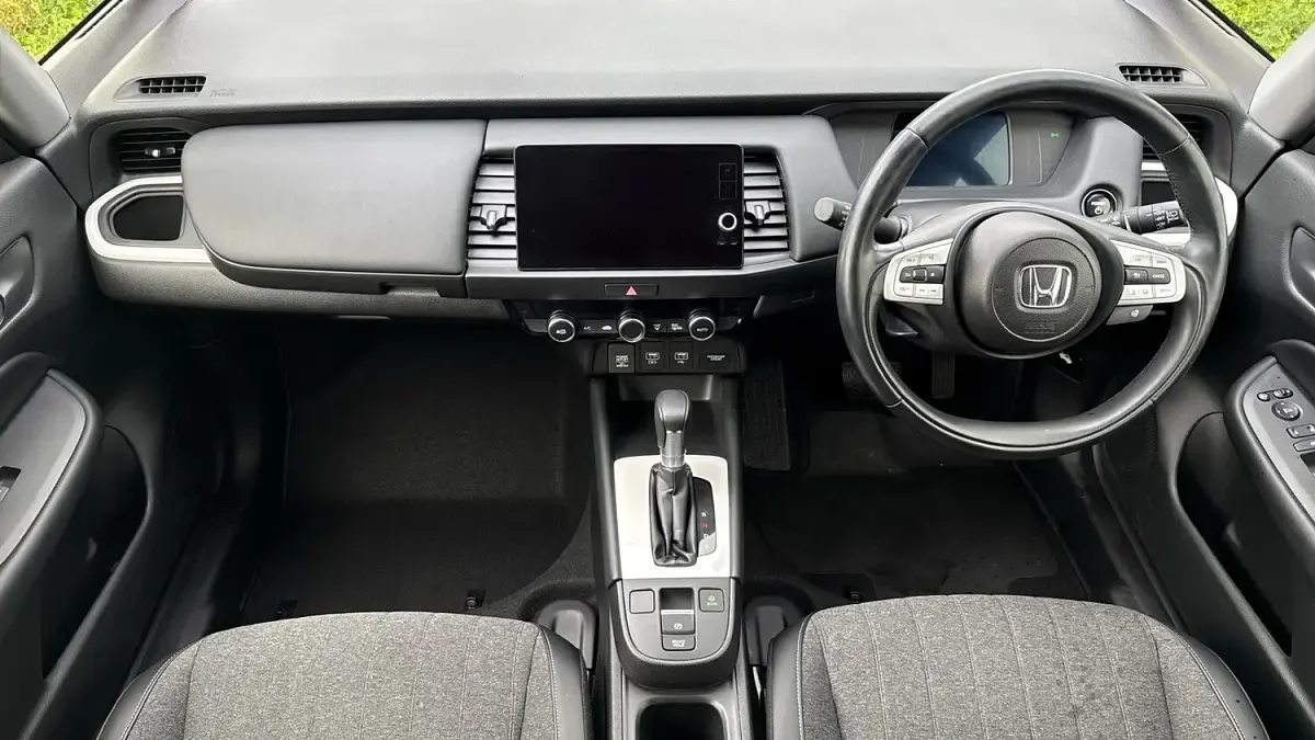Used Honda Jazz Advance 122 HP (89 kW) 2025 White Hatchback