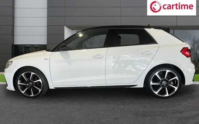 Used Audi A1 Sportback Black Edition 95 HP (69 kW) 2026 Hatchback