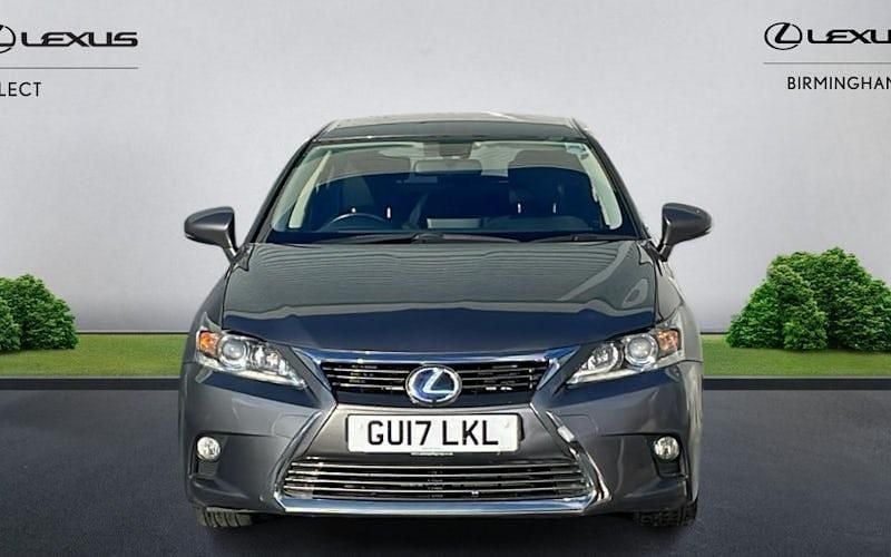 Used Lexus CT200h 136 HP (100 kW) 2017 Hatchback