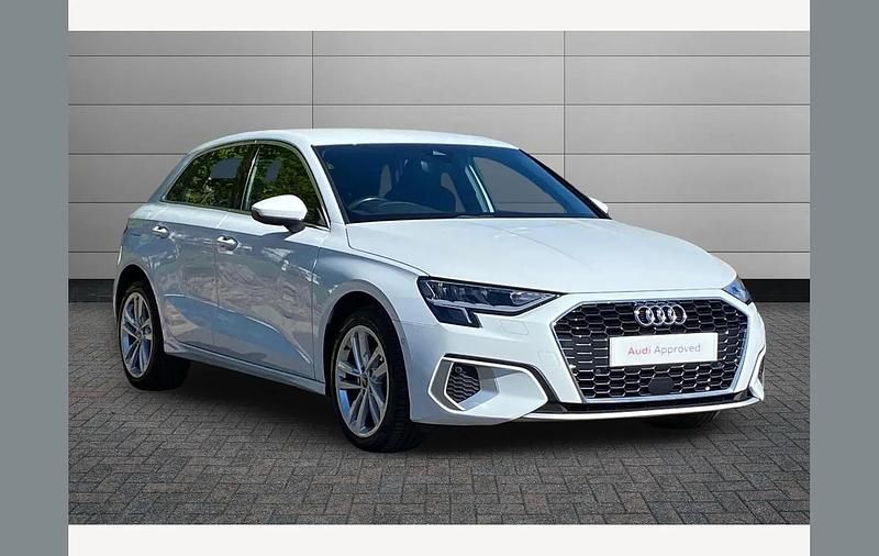 Used Audi A3 Sport 110 HP (80 kW) 2024 White Hatchback