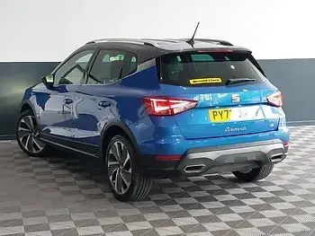 Used Seat Arona FR 110 HP (80 kW) 2023 Blue SUV